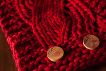 Load image into Gallery viewer, Pacific Knits: 18 irresistible earthy knits