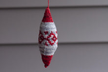 Load image into Gallery viewer, Great White North classic wintry knits