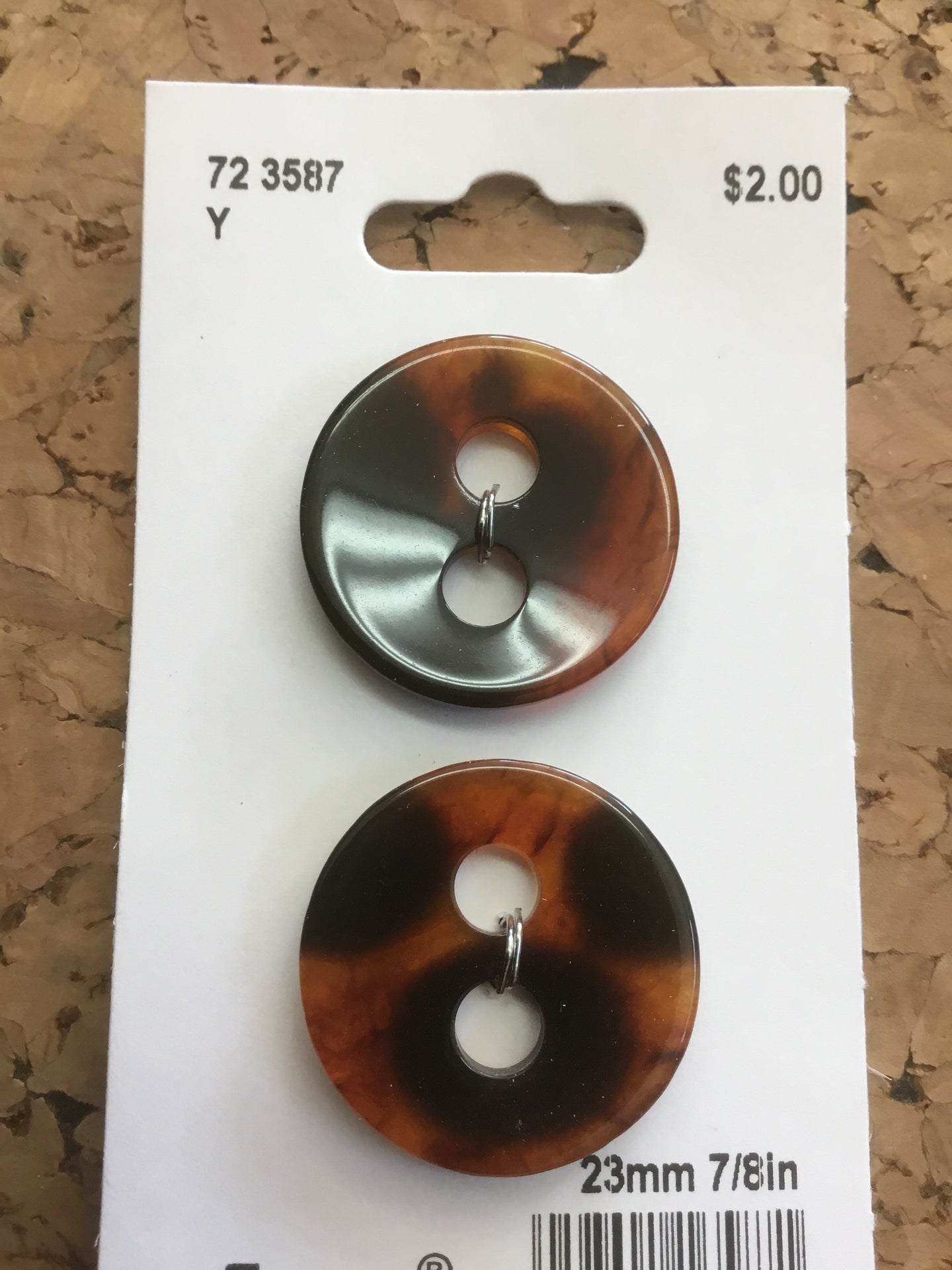 2 x tortise shell buttons